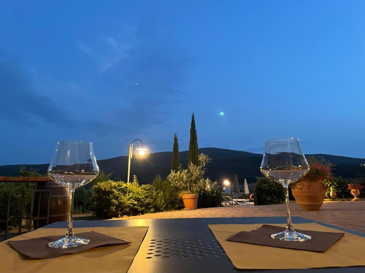 Il Colombaio Winery & Rooms Monteriggioni Luaran gambar