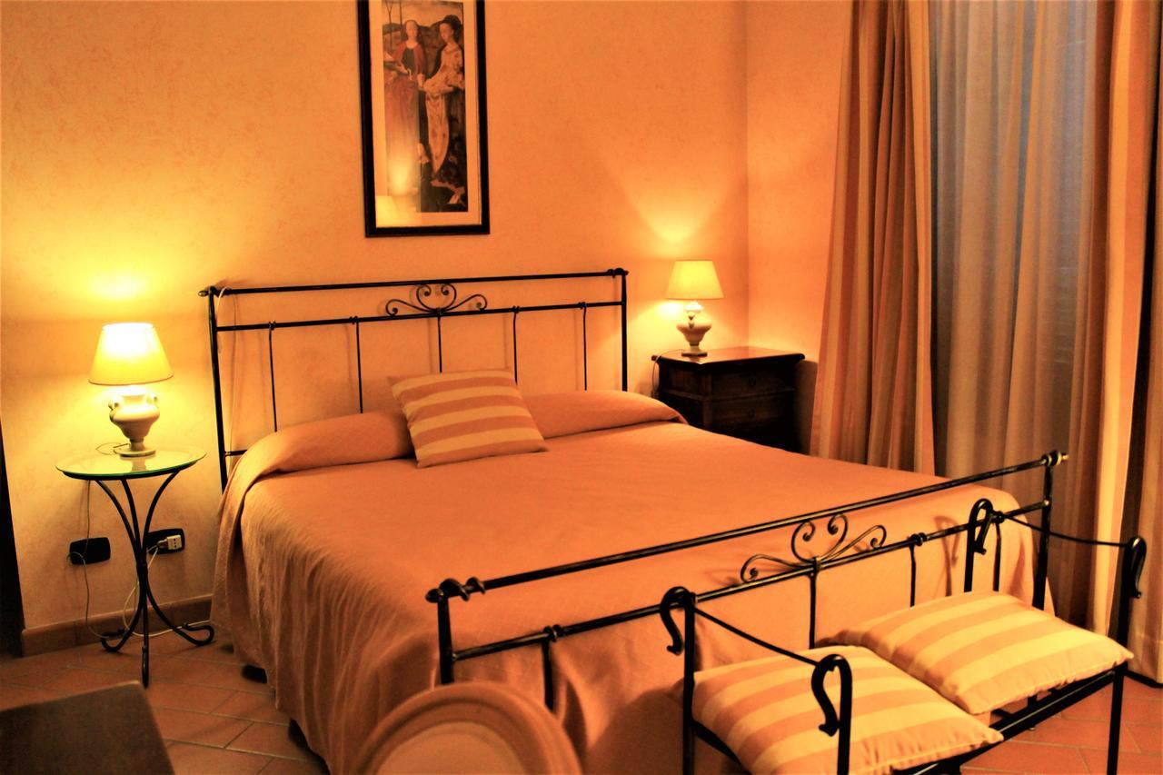 Il Colombaio Winery & Rooms Monteriggioni Luaran gambar