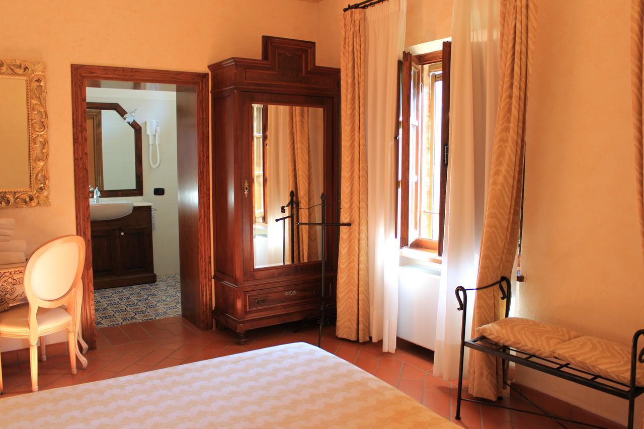 Il Colombaio Winery & Rooms Monteriggioni Luaran gambar