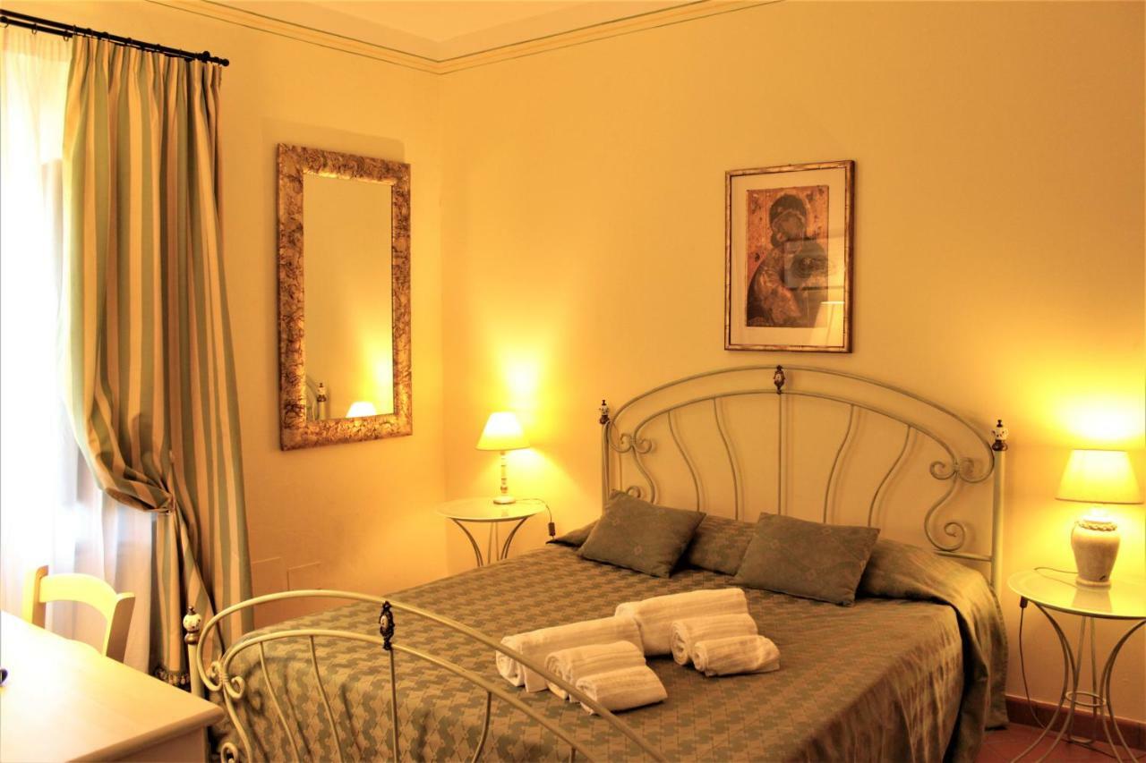 Il Colombaio Winery & Rooms Monteriggioni Luaran gambar
