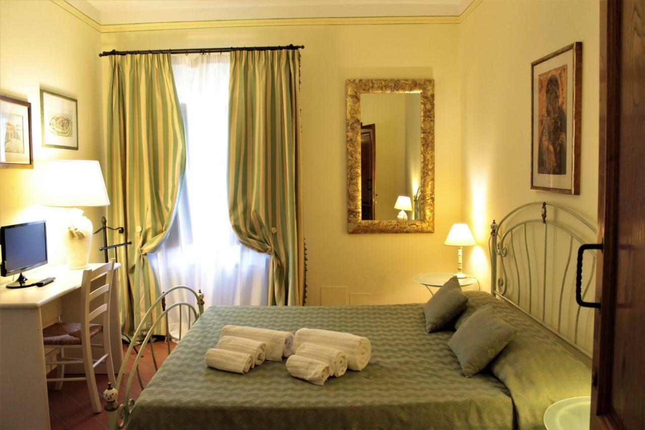 Il Colombaio Winery & Rooms Monteriggioni Luaran gambar